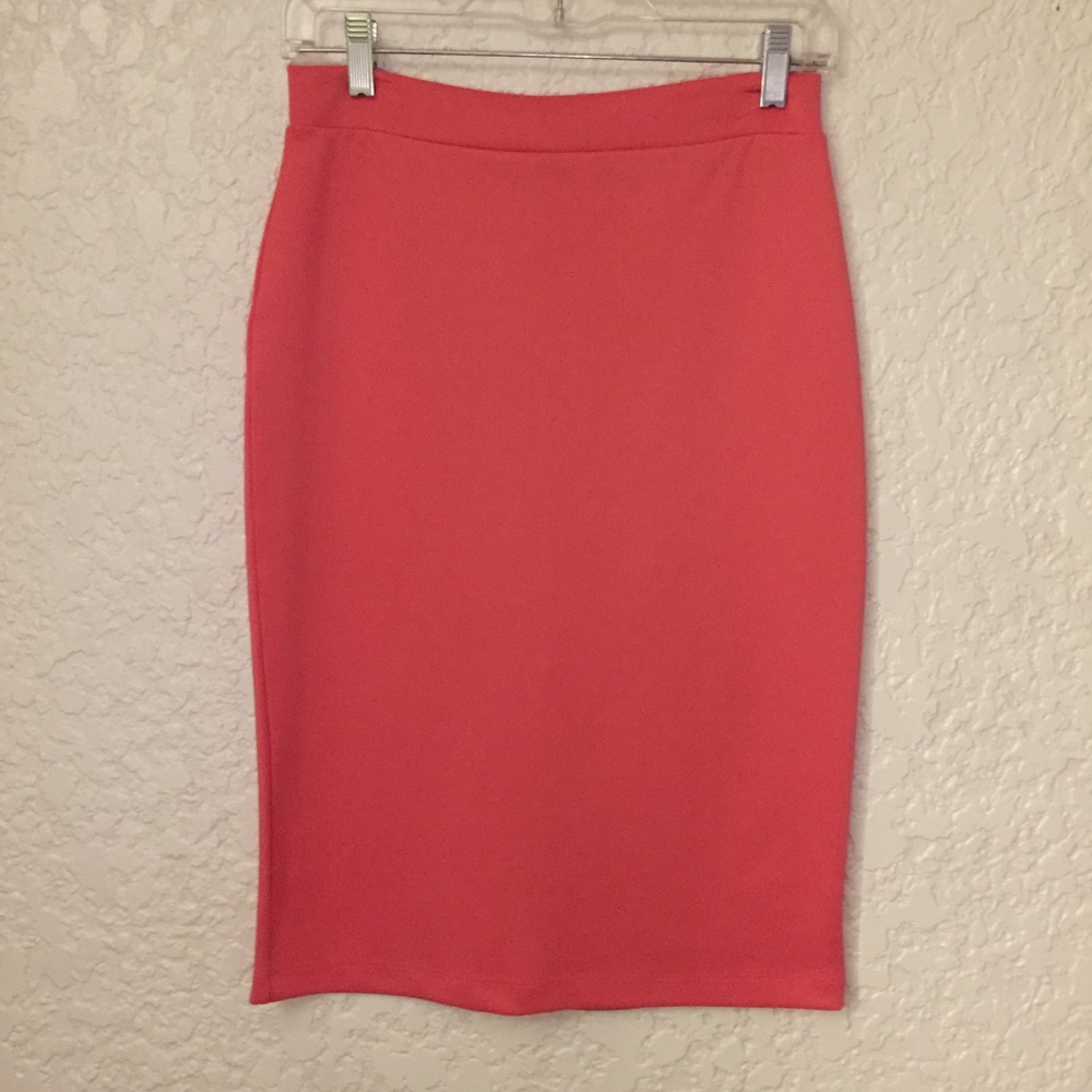 New💕 Pencil Skirt NWOT Coral Peach Pink